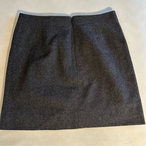 J. Crew Charcoal Gray Wool Blend Skirt Size 8 - Picture 4 of 11